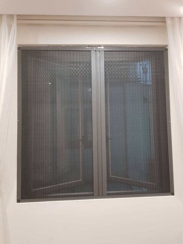 Thợ sửa chữa cửa lưới chống muỗi tại Hải Phòng